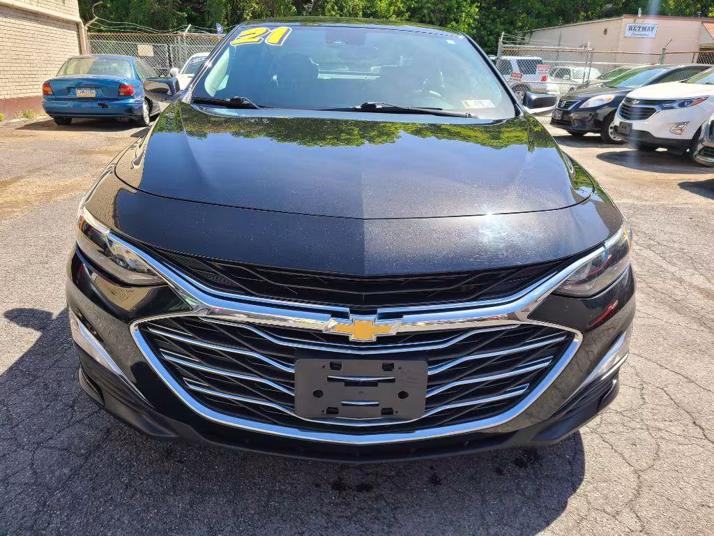 2021 Chevrolet Malibu - 1G1ZB5ST5MF059109 - Image #5